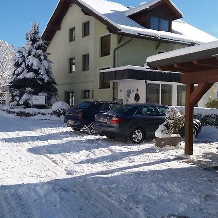 Gaestehaus Tarmann Annenheim Exteriör bild