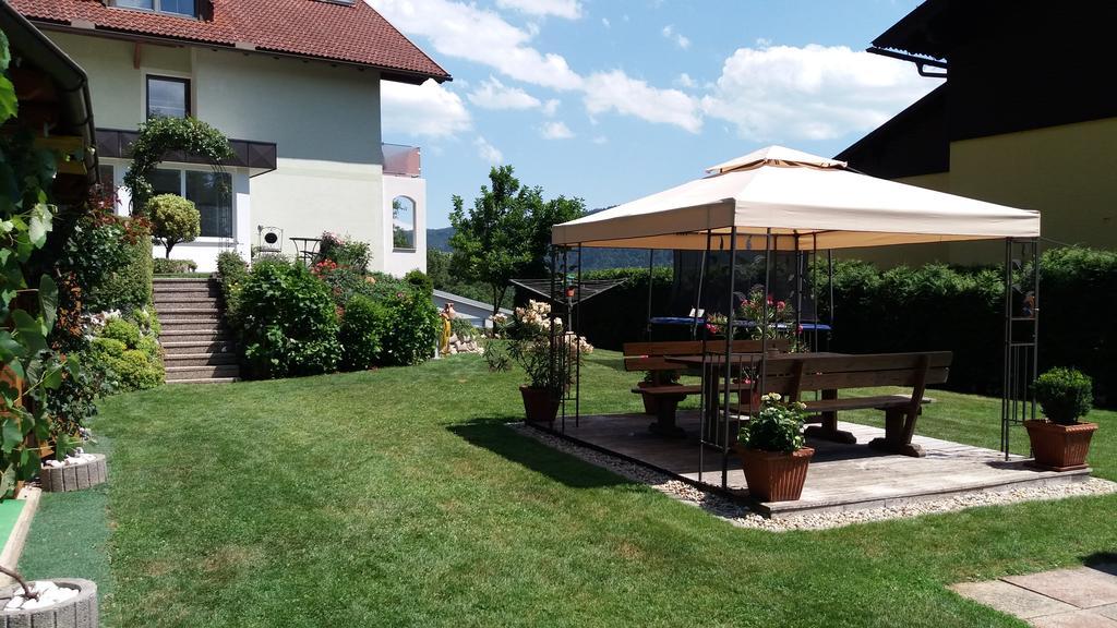 Gaestehaus Tarmann Annenheim Exteriör bild